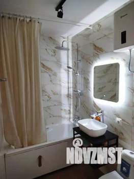 1-к квартира, посуточно, 47м2, 1/1 этаж