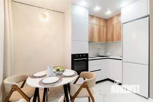 1-к квартира, посуточно, 43м2, 4/21 этаж