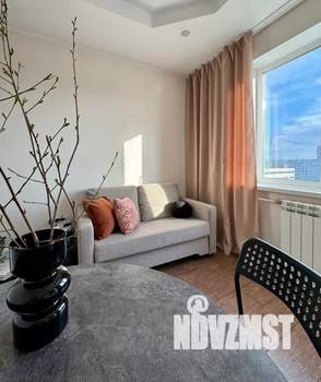 1-к квартира, посуточно, 37м2, 9/9 этаж