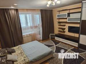 1-к квартира, посуточно, 38м2, 2/10 этаж