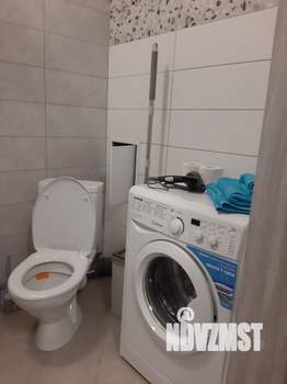 1-к квартира, посуточно, 40м2, 11/16 этаж