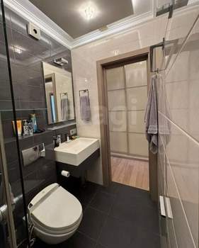 4-к квартира, на длительный срок, 140м2, 4/10 этаж