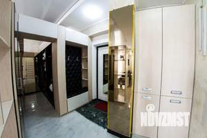 Студия квартира, посуточно, 43м2, 6/9 этаж