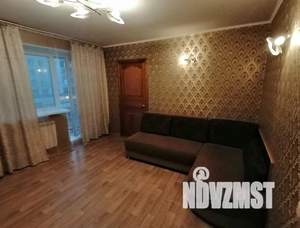 3-к квартира, посуточно, 47м2, 1/1 этаж