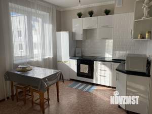 Студия квартира, посуточно, 35м2, 10/11 этаж