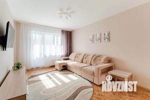 1-к квартира, посуточно, 37м2, 1/1 этаж