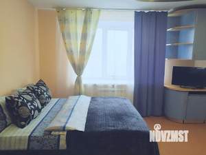 Студия квартира, посуточно, 37м2, 5/5 этаж