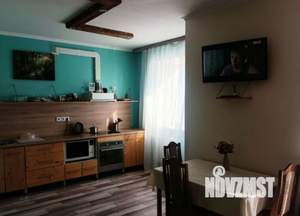 Студия квартира, посуточно, 43м2, 6/9 этаж