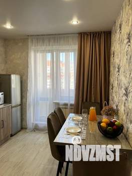 1-к квартира, посуточно, 41м2, 6/12 этаж