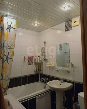 3-к квартира, на длительный срок, 60м2, 5/5 этаж