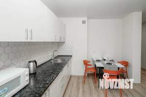 Студия квартира, посуточно, 39м2, 3/19 этаж