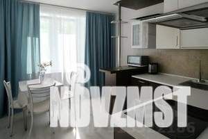 1-к квартира, посуточно, 40м2, 15/19 этаж