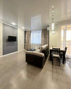 Студия квартира, на длительный срок, 39м2, 7/17 этаж