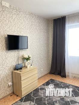 1-к квартира, посуточно, 39м2, 3/3 этаж