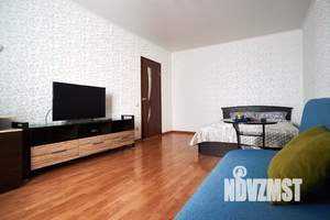 1-к квартира, посуточно, 38м2, 1/1 этаж