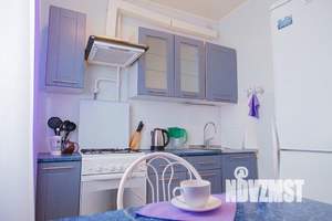 1-к квартира, посуточно, 47м2, 1/1 этаж