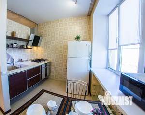 2-к квартира, посуточно, 52м2, 5/5 этаж