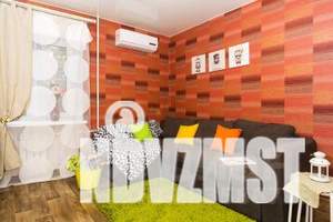 2-к квартира, посуточно, 40м2, 2/5 этаж