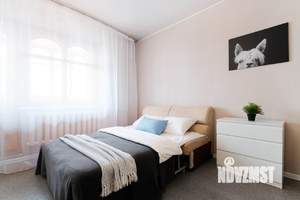 1-к квартира, посуточно, 38м2, 8/12 этаж