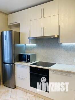 2-к квартира, посуточно, 52м2, 14/16 этаж