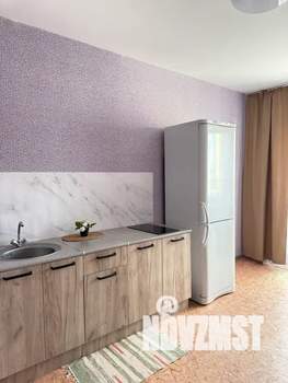 1-к квартира, посуточно, 37м2, 3/3 этаж