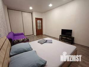 1-к квартира, посуточно, 44м2, 6/10 этаж