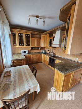 4-к квартира, на длительный срок, 102м2, 2/6 этаж