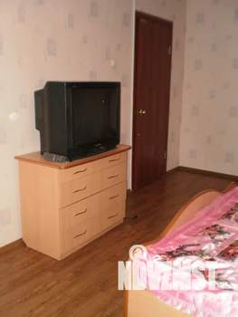 1-к квартира, посуточно, 38м2, 1/9 этаж