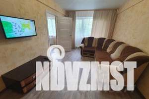 2-к квартира, посуточно, 44м2, 3/5 этаж