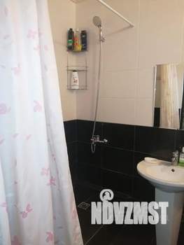 Студия квартира, посуточно, 40м2, 10/17 этаж