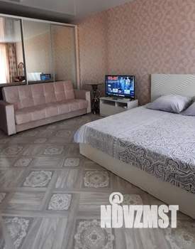 1-к квартира, посуточно, 40м2, 6/9 этаж