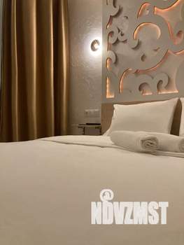 Студия квартира, посуточно, 33м2, 13/14 этаж