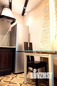 1-к квартира, посуточно, 41м2, 1/1 этаж