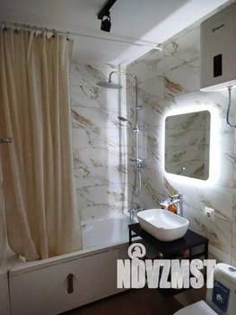 1-к квартира, посуточно, 47м2, 1/1 этаж