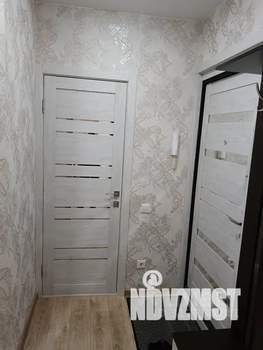 1-к квартира, посуточно, 37м2, 8/10 этаж
