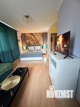 1-к квартира, посуточно, 32м2, 4/5 этаж