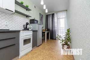 1-к квартира, посуточно, 37м2, 1/1 этаж