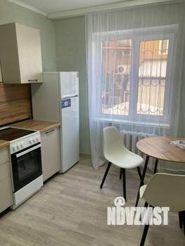 1-к квартира, на длительный срок, 42м2, 1/10 этаж