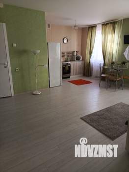 Студия квартира, на длительный срок, 33м2, 1/10 этаж