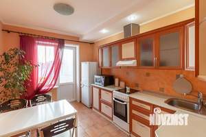1-к квартира, посуточно, 49м2, 4/10 этаж
