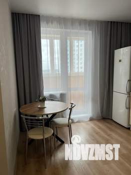 1-к квартира, посуточно, 40м2, 11/19 этаж