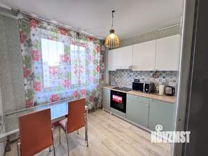 2-к квартира, на длительный срок, 60м2, 13/18 этаж