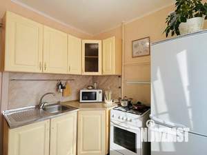 1-к квартира, посуточно, 32м2, 3/5 этаж