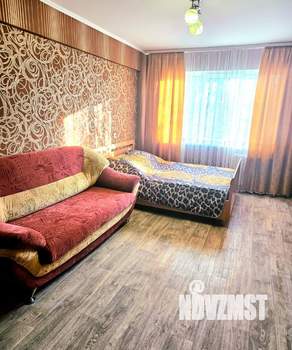 1-к квартира, посуточно, 35м2, 2/5 этаж