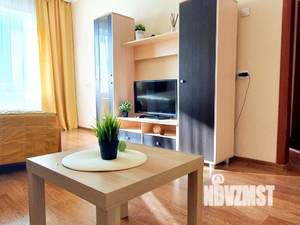 1-к квартира, посуточно, 38м2, 1/1 этаж