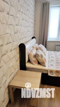 1-к квартира, посуточно, 45м2, 3/18 этаж