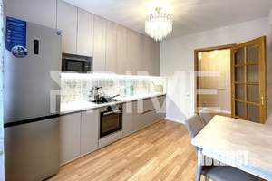 1-к квартира, на длительный срок, 52м2, 2/5 этаж