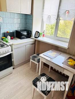 1-к квартира, посуточно, 32м2, 4/5 этаж