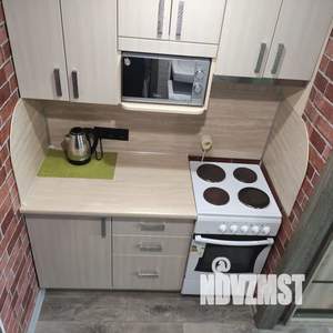 1-к квартира, посуточно, 18м2, 5/5 этаж