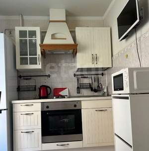 1-к квартира, на длительный срок, 38м2, 1/10 этаж